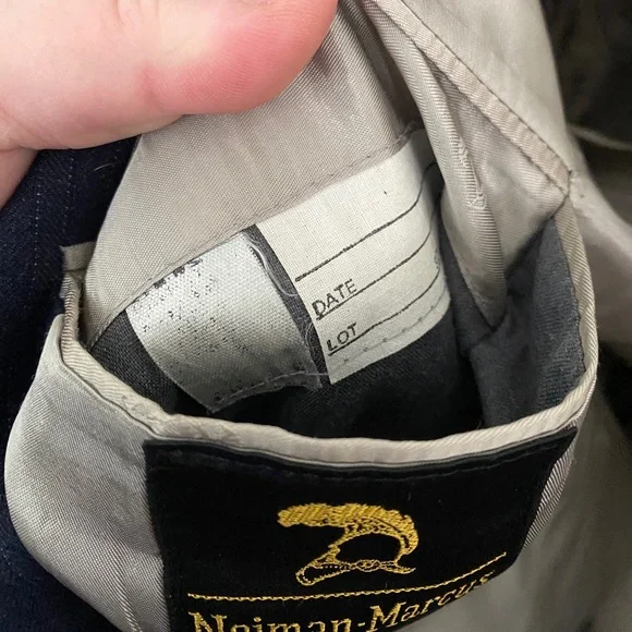 Sold!!!!!Neiman Marcus Navy Blue Pin Striped Blazer - Picture 11 of 14